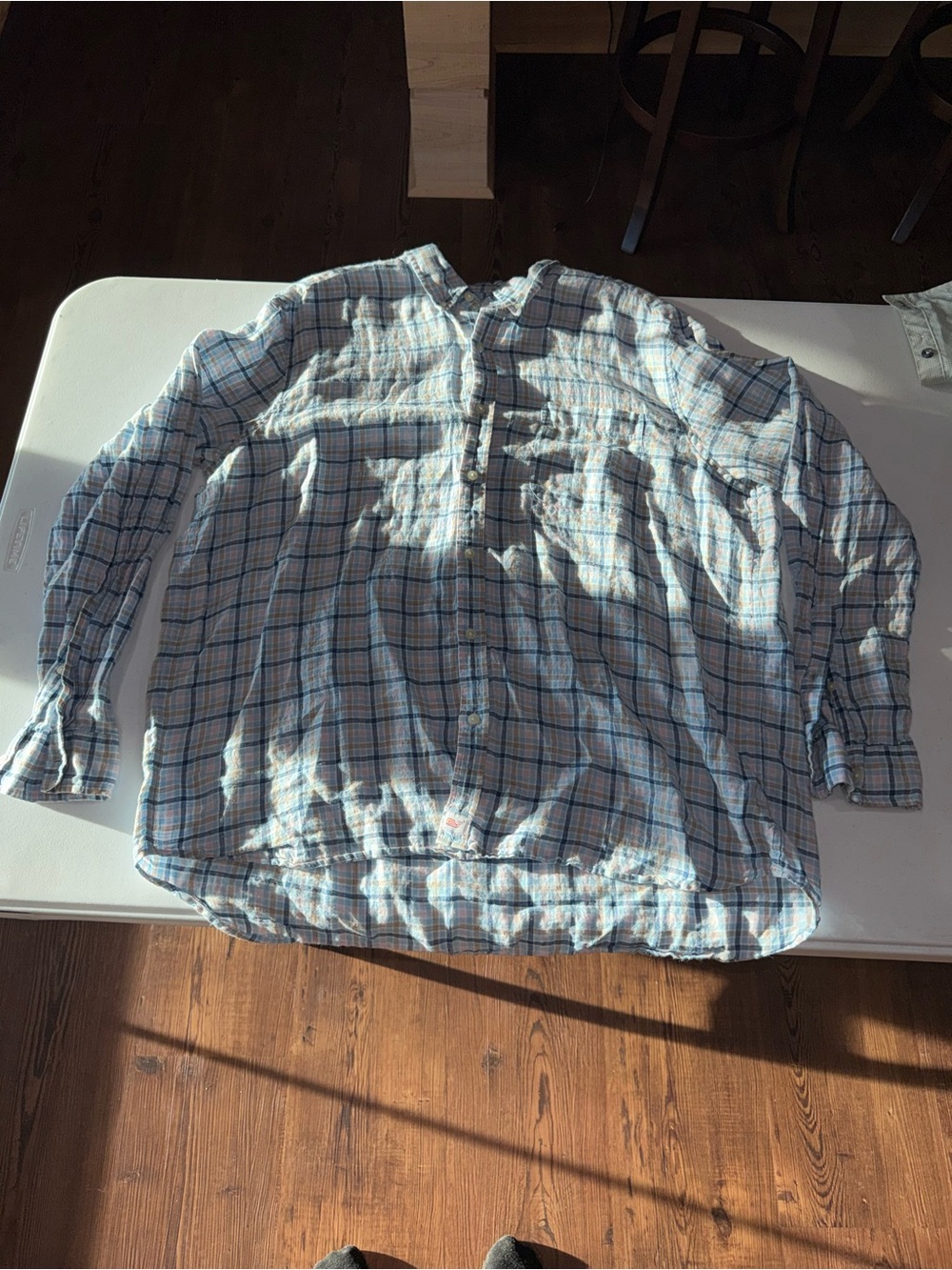Vineyard Vines Blue and White Plaid Button-Down Shirt